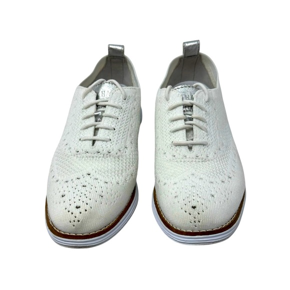 Cole Haan Original Grand Wingtip Womens Oxford White W11514 Size 6 B - Picture 2 of 9